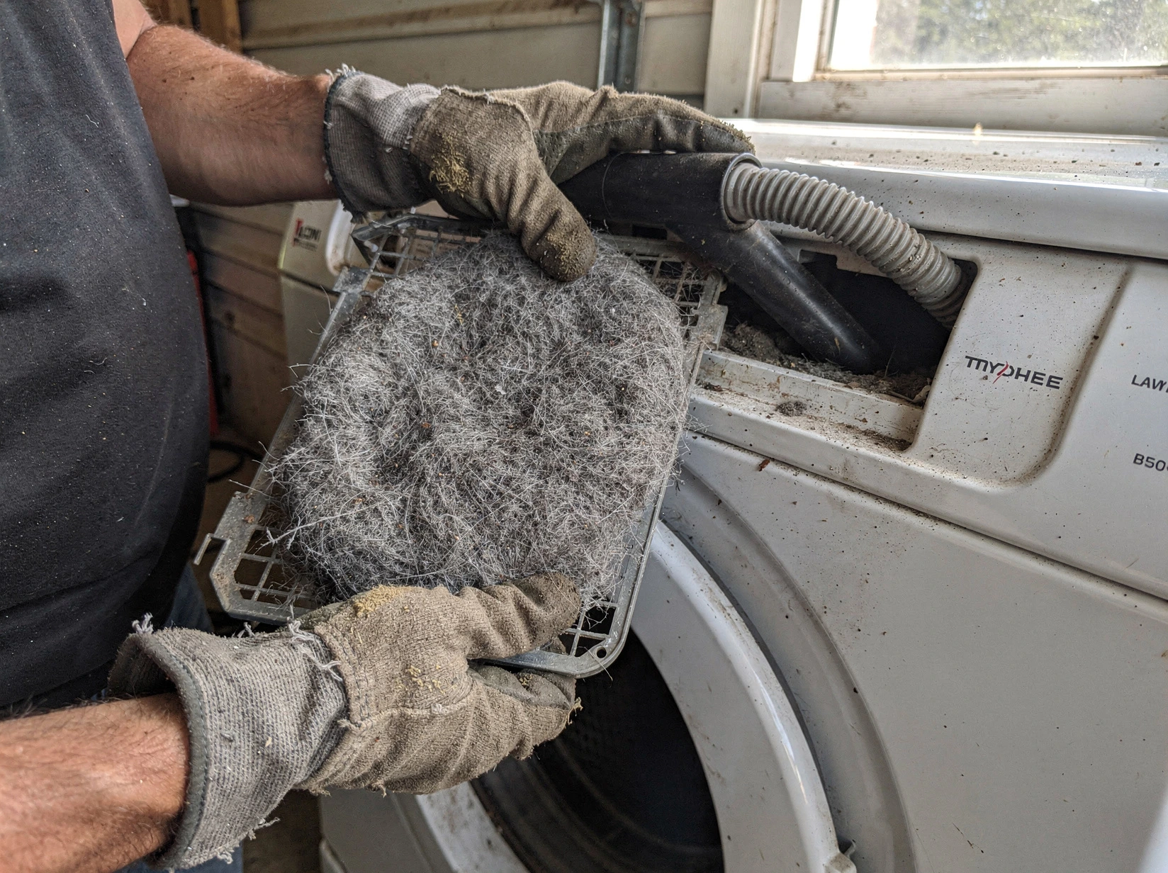 Cleaning Dryer Lint Trap service in Jurupa Valley, CA